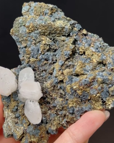 Enargite, Arsenopyrite, Covellite, Quartz - Missouri